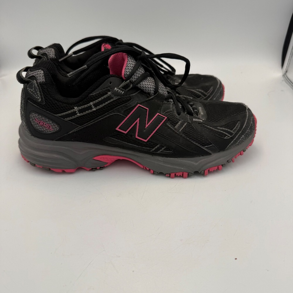 New Balance 411 All Terrain Trail Running Shoes Black Pink Hiking Womens 9 B